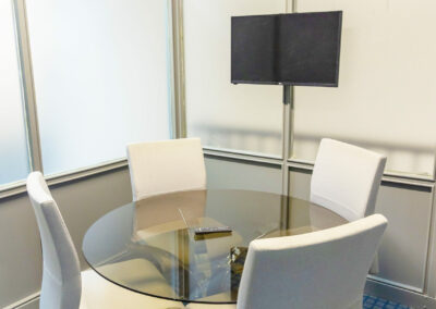 MEETING ROOM, 15€/1H, 25€/3H